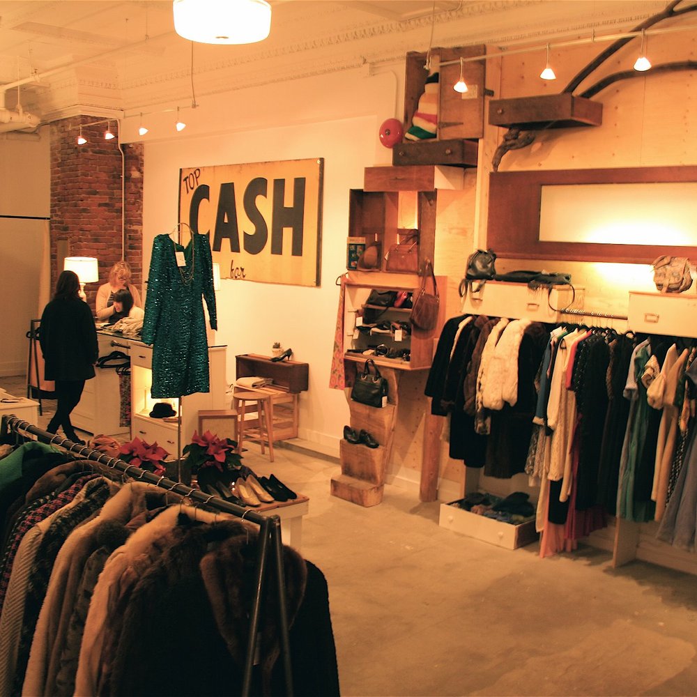 Vancouver christmas shopping guide — best markets, gifts & festive finds 72 Image