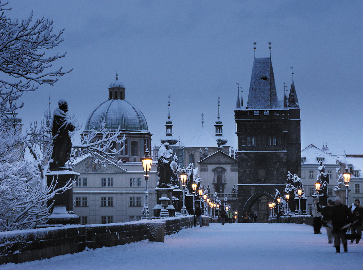 Where to spend christmas in europe: 12 magical destinations for 2025 22 Image