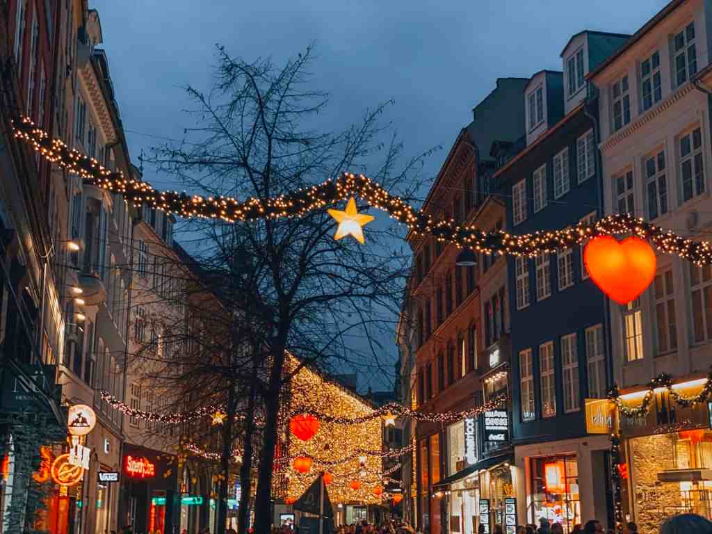 Where to spend christmas in europe: 12 magical destinations for 2025 29 Image