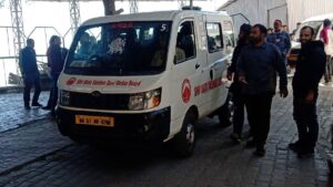 Is vaishno devi yatra suitable for elderly with knee problems? A complete, honest guide