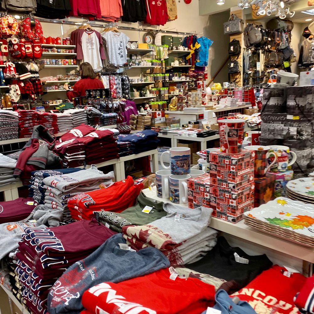 Vancouver christmas shopping guide — best markets, gifts & festive finds 71 Image