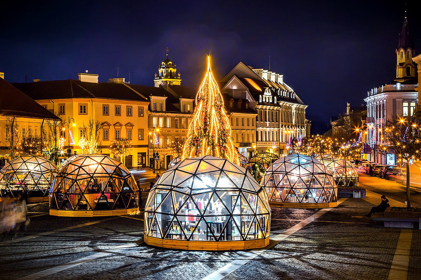 Where to spend christmas in europe: 12 magical destinations for 2025 109 Image