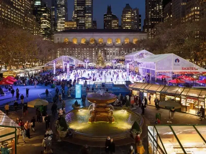 Christmas in new york 2025: lights, events & best photo spots 23 Image