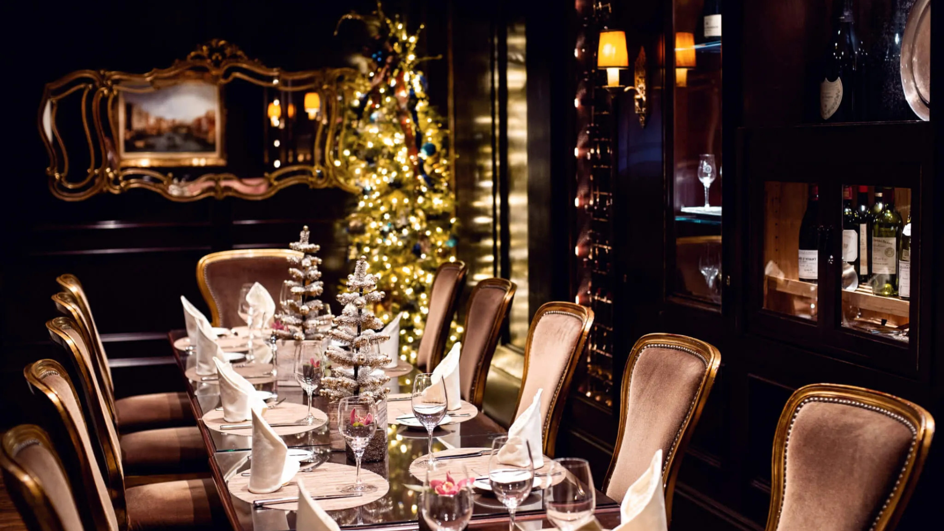 Christmas dinner in vancouver 2025: best restaurants, buffets & festive dining 1 Image